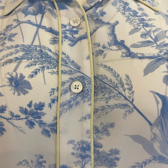 Silk Blouses - Picture 2 of 6